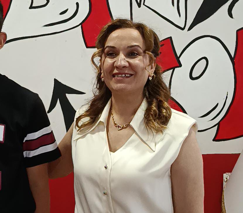 LGS'nin bugün açıklanan sonuçlarına göre tüm soruları doğru yanıtlayan Mektebim Koleji Edirne Kampüsü öğrencisi Remzi Türker Özcan'a tebrik töreni düzenlendi. 